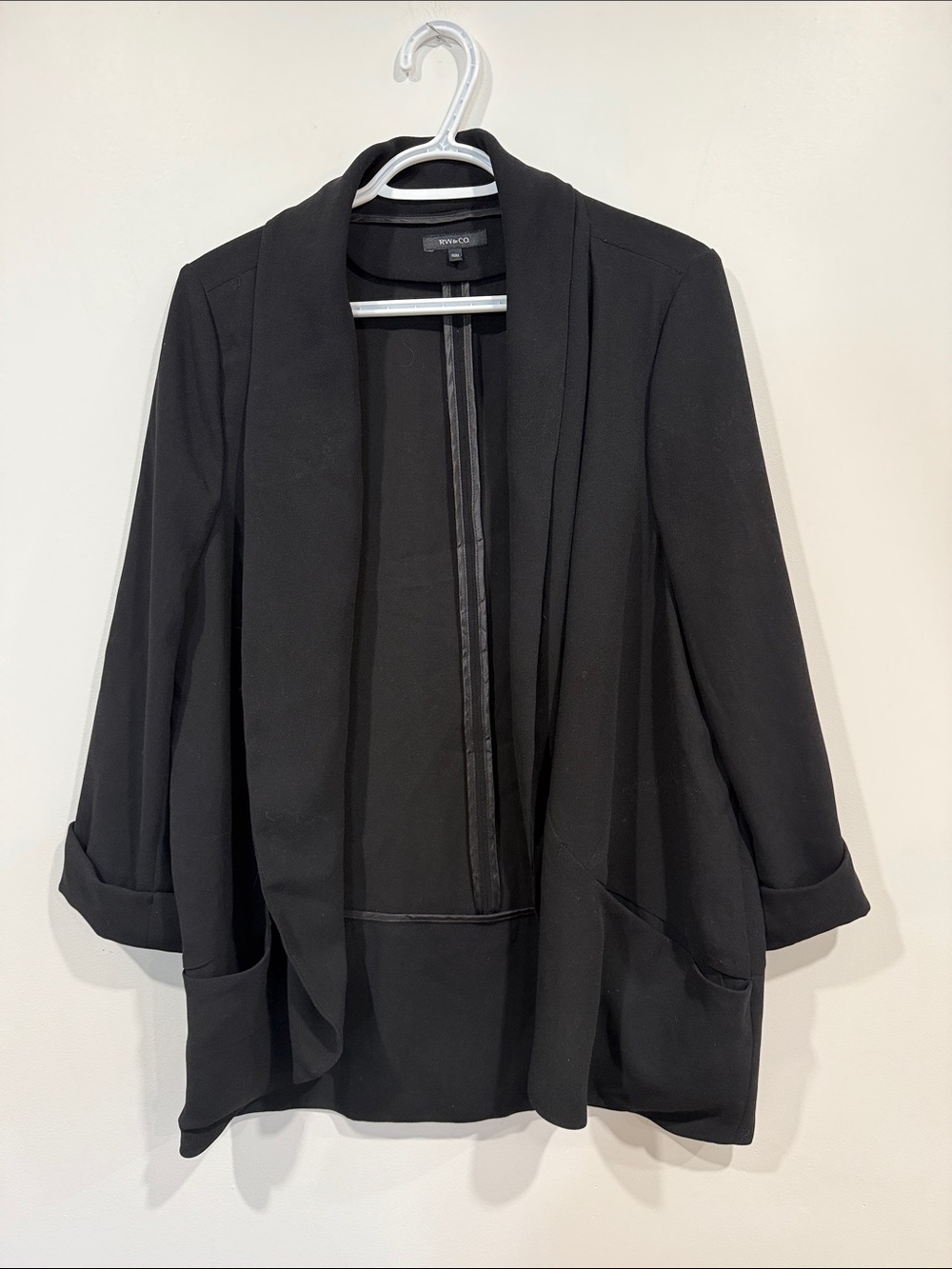 RW&CO. Black Draped Open-Front Blazer Jacket